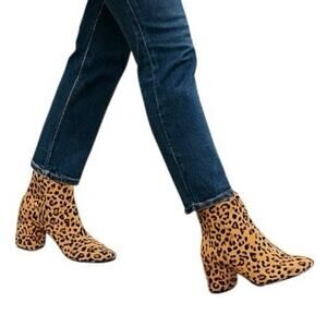 Bar III Women’s Booties Gatlin Block Heel Ankle Leopard Print Fabric Upper 5.5M